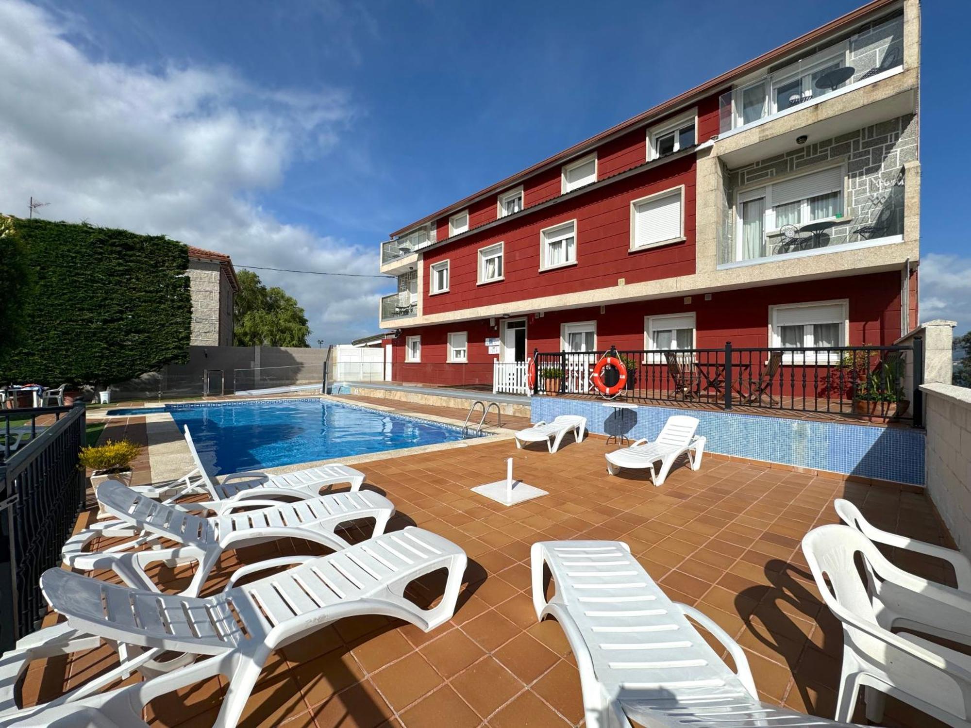 Apartamentos Sinas Playa ラショ エクステリア 写真