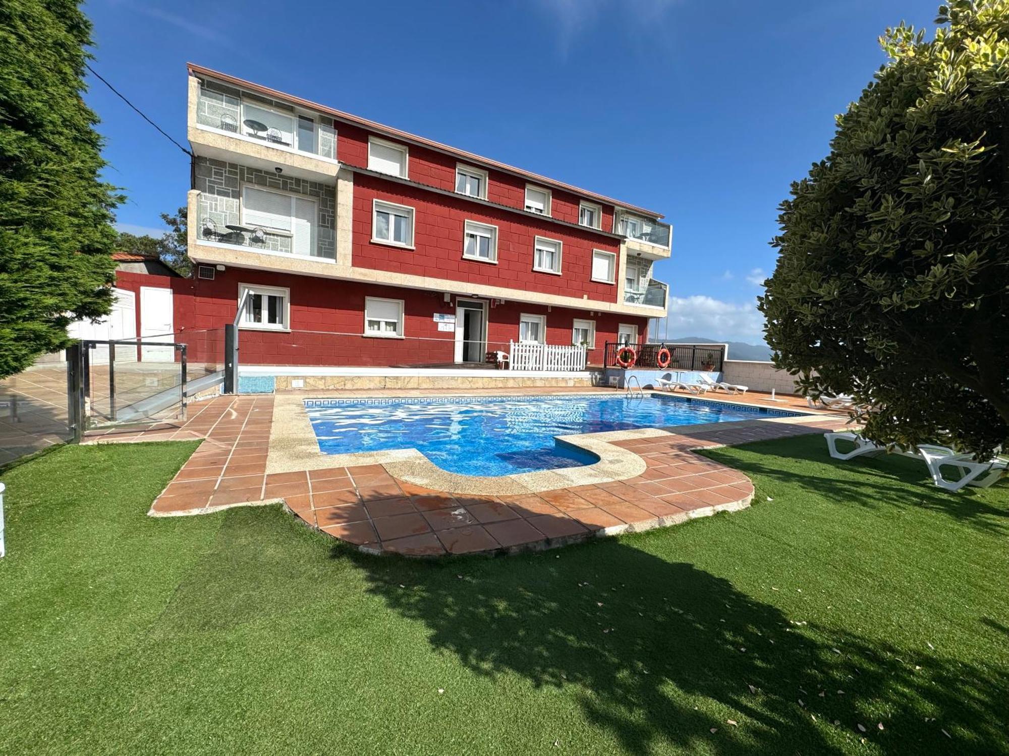 Apartamentos Sinas Playa ラショ エクステリア 写真